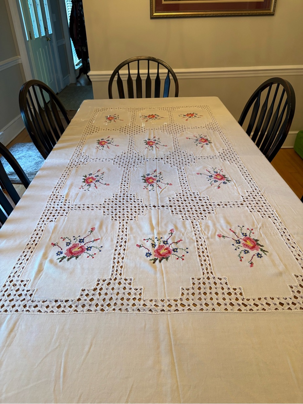Vintage Embroidered Floral White Tablecloth with Pink Rose Motifs